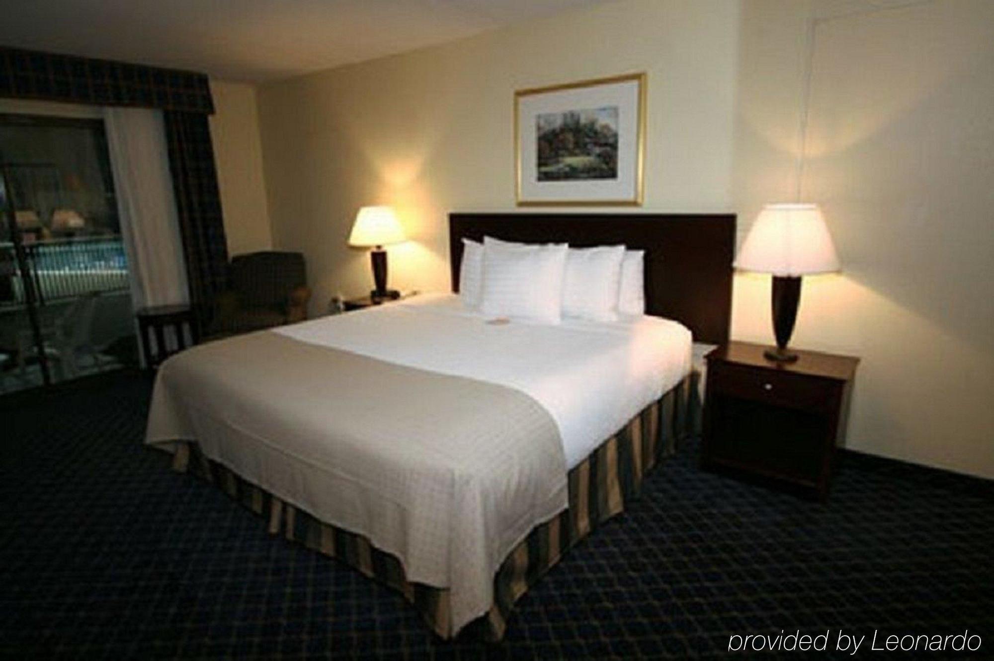 Boxboro Regency Boxborough Quarto foto